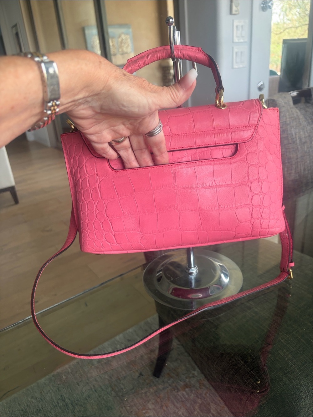 MCM Pink Croc-Embossed Top Handle /Crossbody Bag COA - Picture 10 of 11
